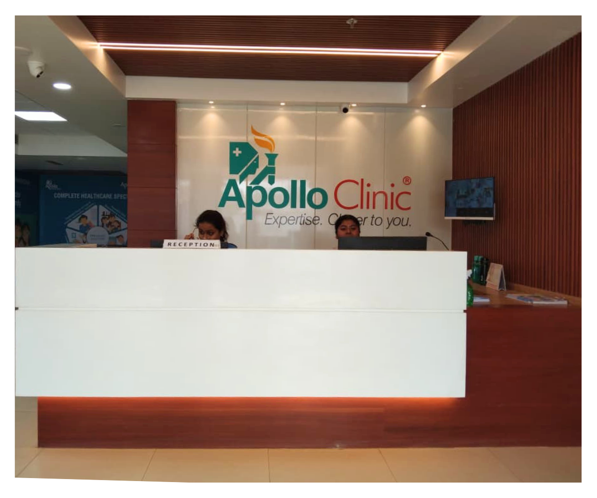 Apollo front desk